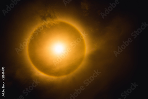 Fototapeta Naklejka Na Ścianę i Meble -  Sun corona