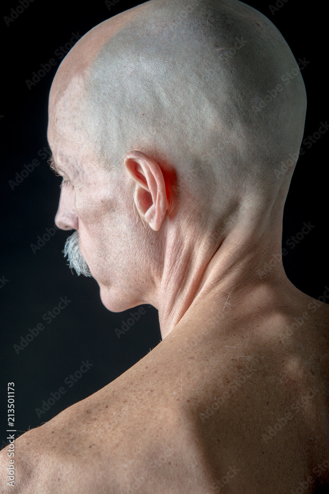 Fototapeta premium Old man portrait in pose