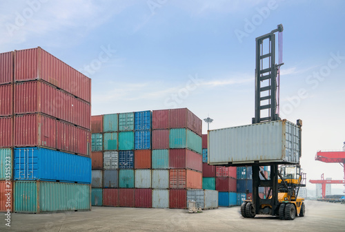 Lift container at container terminal