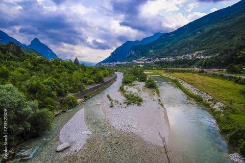 Obraz na plátně Alpine landscape with the image of Piave river