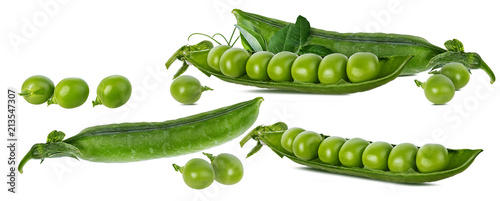 peas isolated on white background