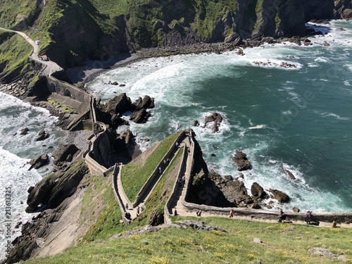 San Juan de Gaztelugatxe photo