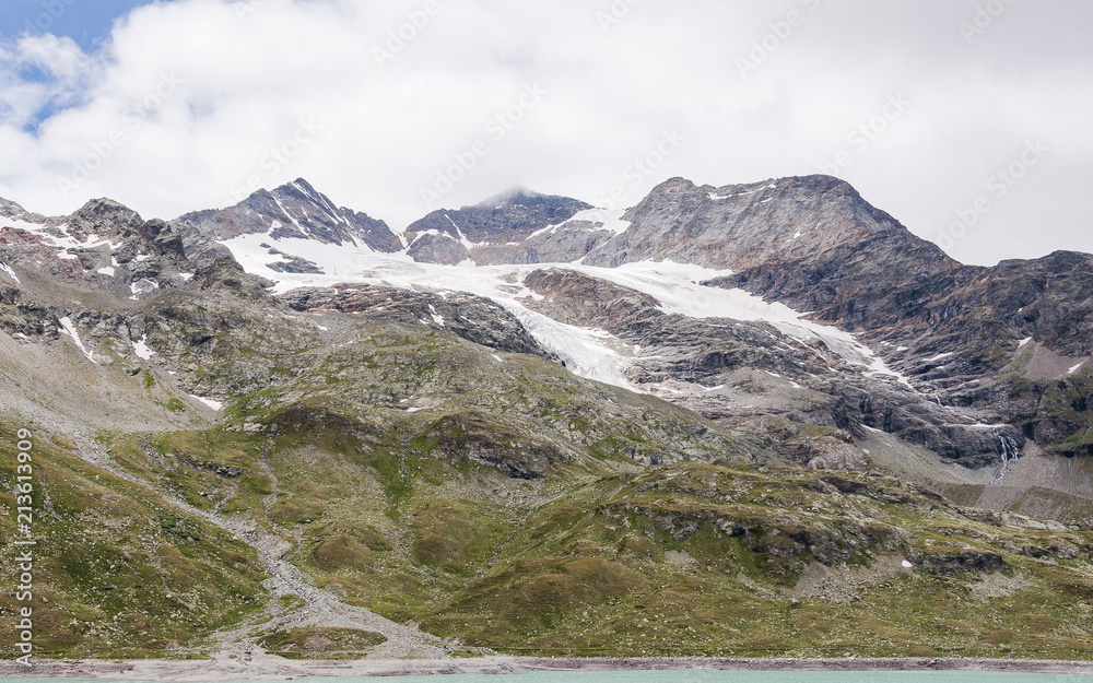 Bernina, Lago Bianco, Berninapass, Passhöhe, Stausee, Ospizio Bernina, Cambrena Gletscher, Alpen, Val Bernina, Wanderweg, Graubünden, Sommer, Schweiz