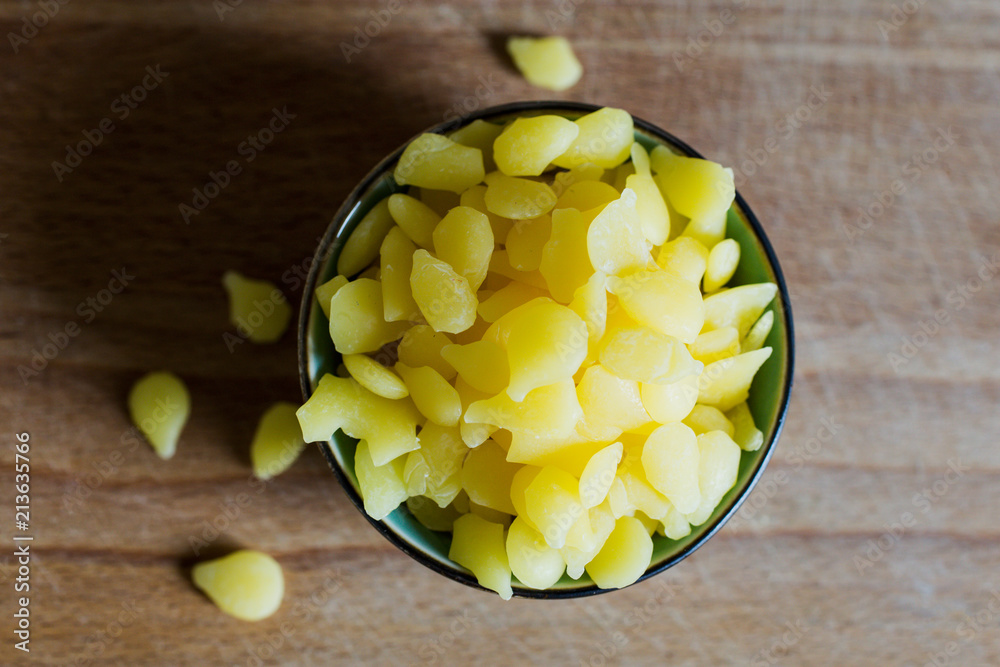 pure yellow beeswax granulate pellets for homemade cosmetic beauty products