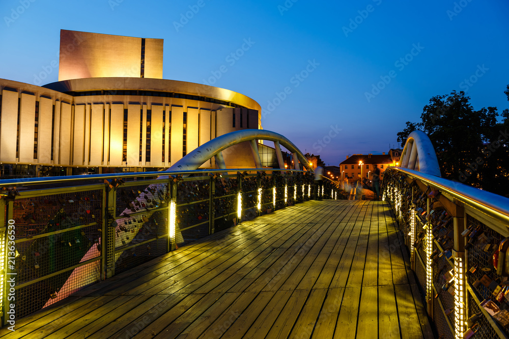 Fototapeta premium Opera building in Bydgoszcz city at night, Poland