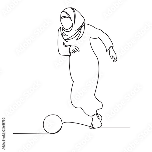 Muslim woman playing soccer06