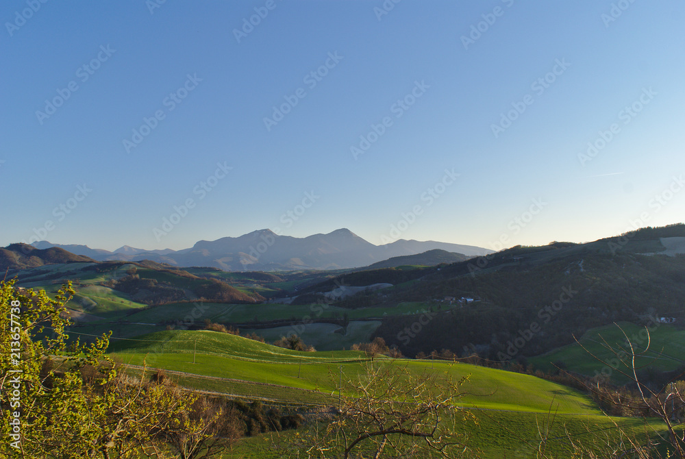 Obraz premium Valli, colline e montagne nelle Marche