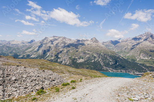 Silvaplana, Corvatsch, Wanderweg, Silvaplanersee, Bergsee, Julierpass, Piz Julier, Piz Albana, Piz Nair, Corviglia, Alpen, Oberengadin, Graubünden, Sommer, Schweiz