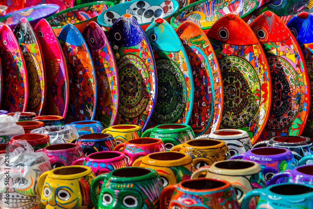 Plates in the traditional Mexican style. Souvenirs from Chichen Itza, Yucatán, Mexico.