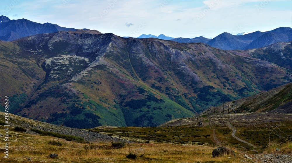 Naklejka premium Mountains, Trees and Water