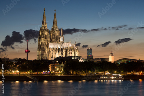 Beautiful night view of Cologne (Koln)