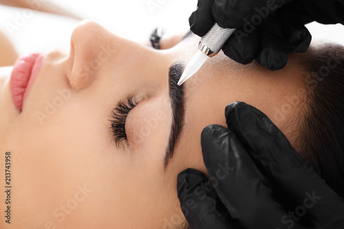 Young woman undergoing proc...