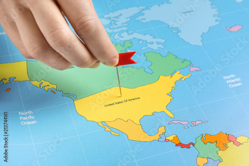 Woman pinning America on ma...