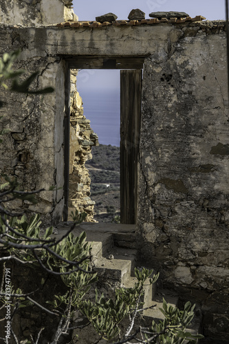 Fototapeta Naklejka Na Ścianę i Meble -  The abandoned village Achlada in Crete