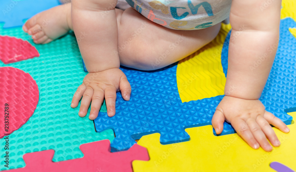 Baby Hands On The Floor 2 Baby Hands On The Floor 2