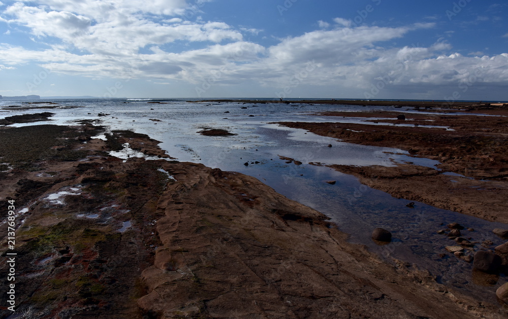 Low tide at Long Reef Headland (Sydney, Australia)