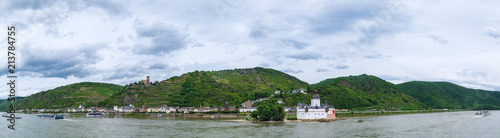 Die Burg Pfalzgrafenstein im Rhein