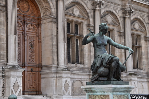 Paris statue