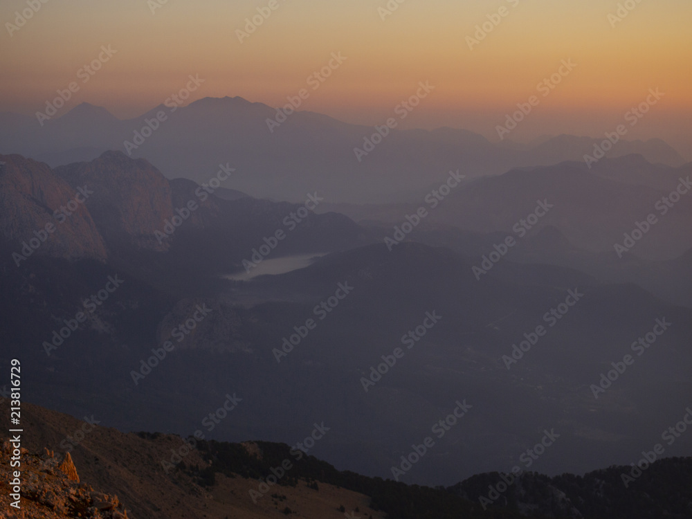Obraz premium dawn in the mountains of Turkey (from mount Tahtali in Kemer)