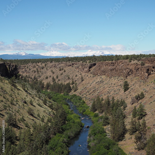 Central Oregon’s beautiful Deschutes River 