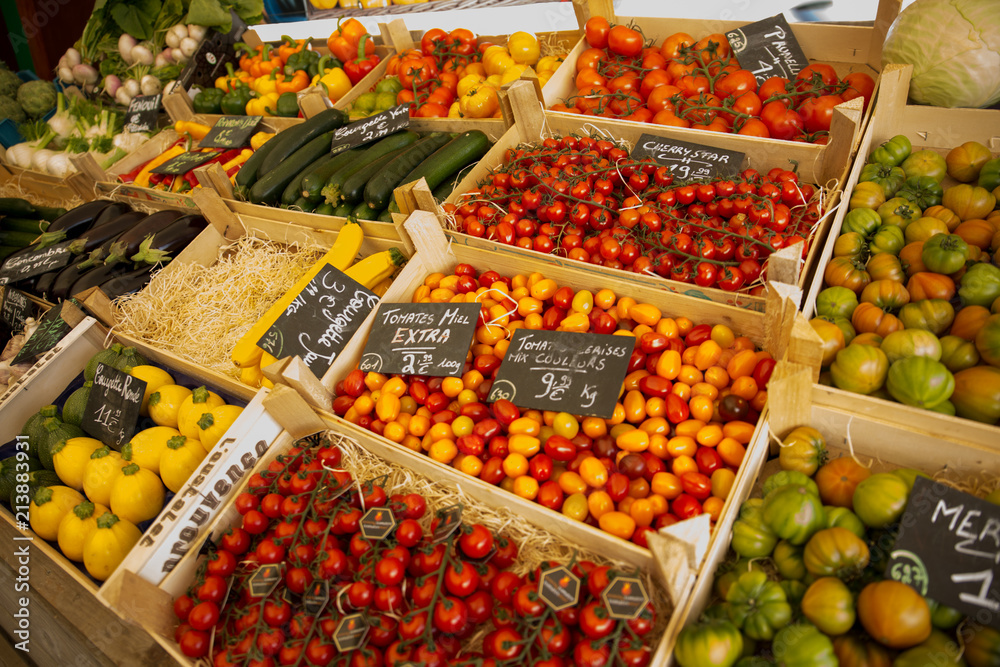 Market Fruit 