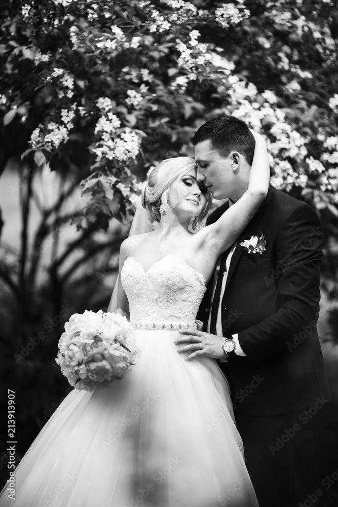 Black and white photo of wedding couple Black and white photo of wedding couple