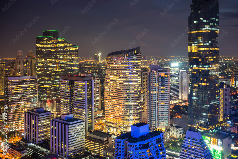 Obraz premium Bangkok City - Aerial view beautiful sunset Bangkok city downtown skyline of Thailand , cityscape at night , landscape Bangkok Thailand