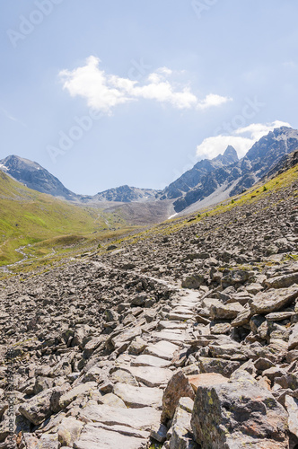 Muottas Muragl, Val Muragl, Piz Muragl, Wanderweg, Panoramaweg, Alpen, Oberengadin, Graubünden, Sommer, Schweiz © bill_17