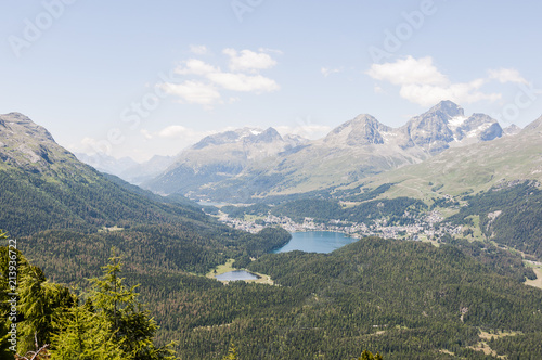 St. Moritz  St. Moritzersee  Stazersee  Oberengadin  Panoramaweg  Seenplatte  Muottas Muragl  Piz Julier  Alpen  Graub  nden  Sommer  Schweiz