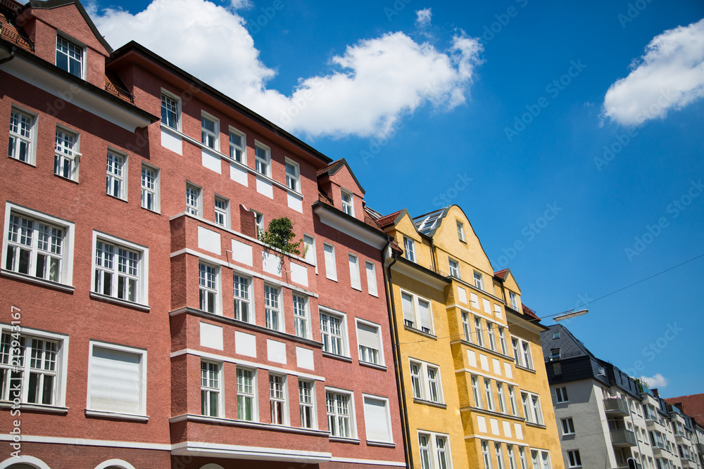 wunderschöne Altbauhäuser in München, renoviert
