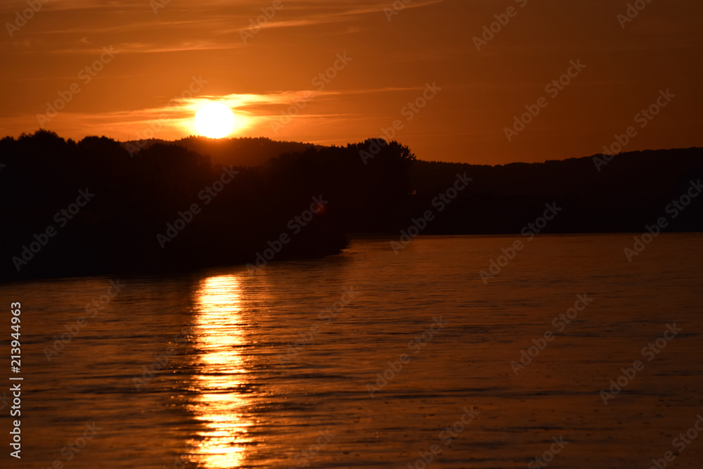 Sonnenuntergang an der Weser