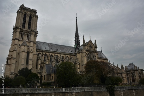 Notre Dame de Paris in the late afternoon