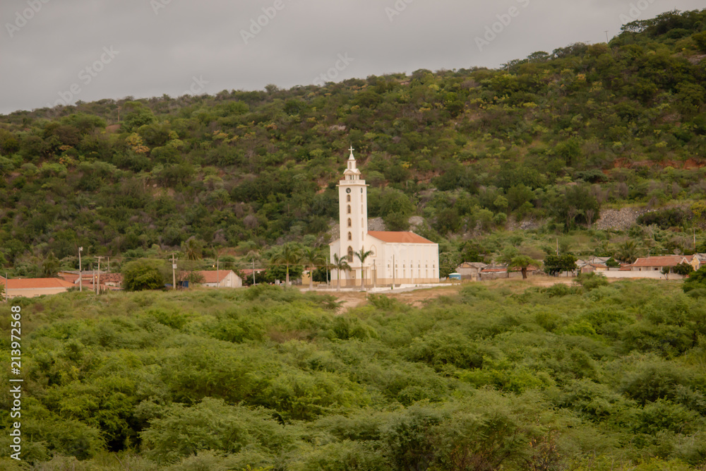 Igreja com torre 