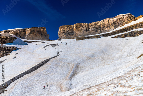 La Brèche de Roland dans le Cirque de Gavarnie
