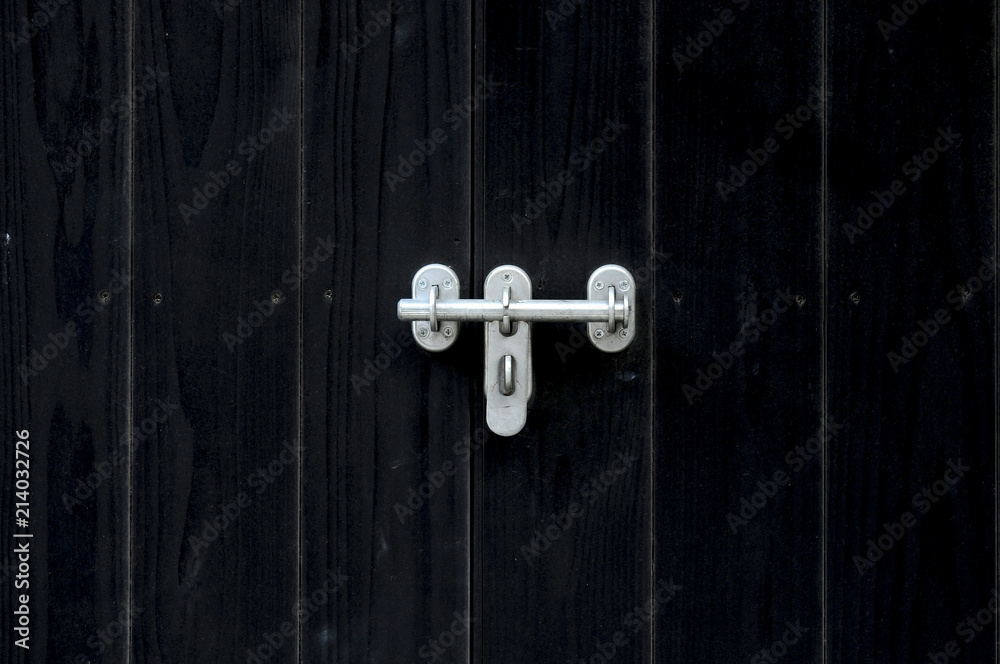 黒い扉 Stock 写真 Adobe Stock