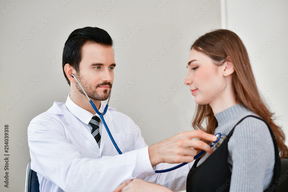 Health Concepts. The doctor is examining the patient's health. Patients are happy to come to the doctor. Medical examination results and Medical Consultation for Patients. The patient relaxes. Health Concepts. The doctor is examining the patient's health. Patients are happy to come to the doctor. Medical examination results and Medical Consultation for Patients. The patient relaxes.
