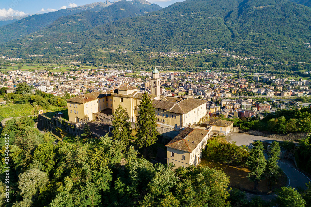 Fototapeta premium Valtellina (IT) - Sondrio - Frazione S. Anna - Vista aerea del Convento di San Lorenzo