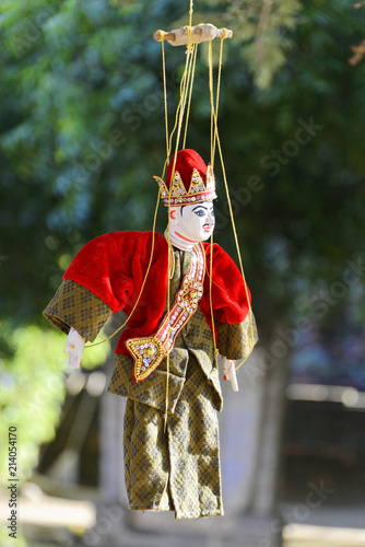 Marionetten zum Verkauf in der Ruinenstadt Bagan, Myanmar, Burma oder Birma, Südostasien, Asien