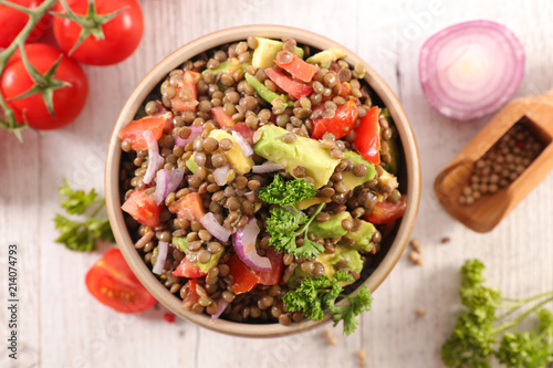 lentil salad with tomato, onion and avocado