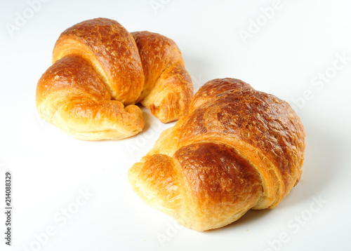 Croissants auf weiß