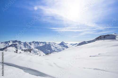 The mountain range in Saas Fee, Switzerland © robertdering