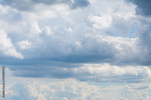 Fototapeta Naklejka Na Ścianę i Meble -  Clouds float in the sky
