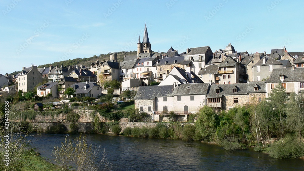 Village of Saint Côme d'Olt on the edge of the river Lot, Aveyron, France