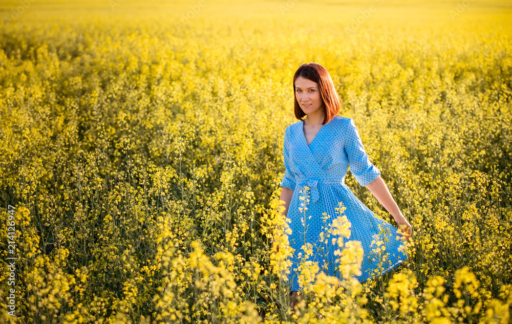 Fototapeta premium Beautiful girl. Summer nature.