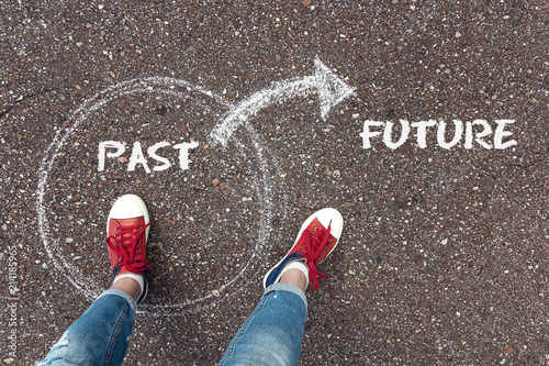 Cuadro en lienzo The choice between past and future