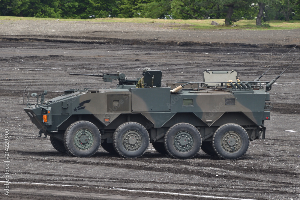 陸上自衛隊 96式装輪装甲車 Stock Photo | Adobe Stock