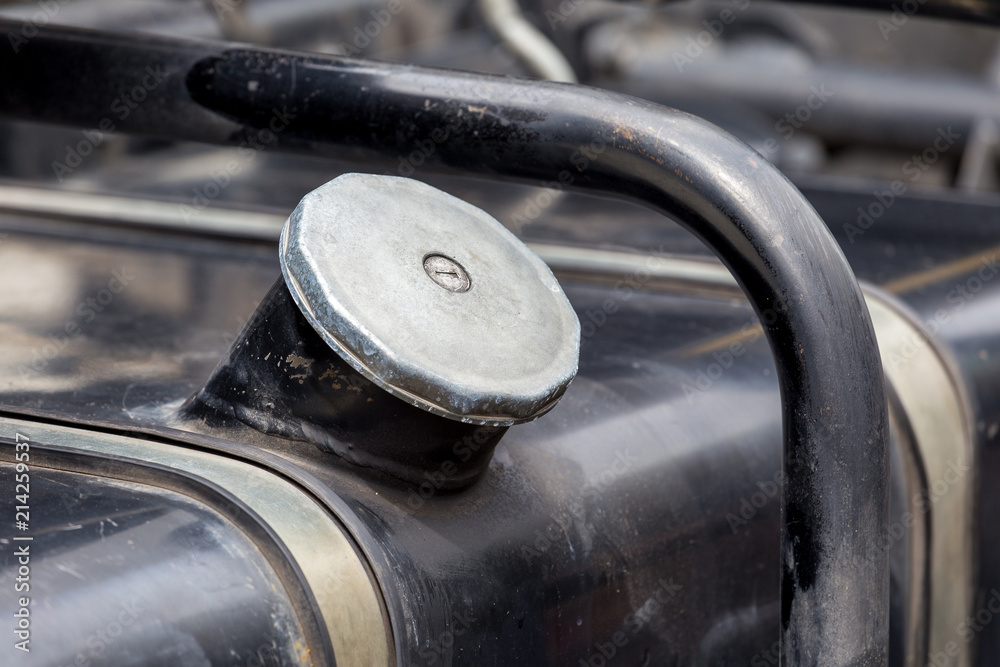 Truck tank lid on black tank.close and open. Truck tank lid on black tank.close and open.