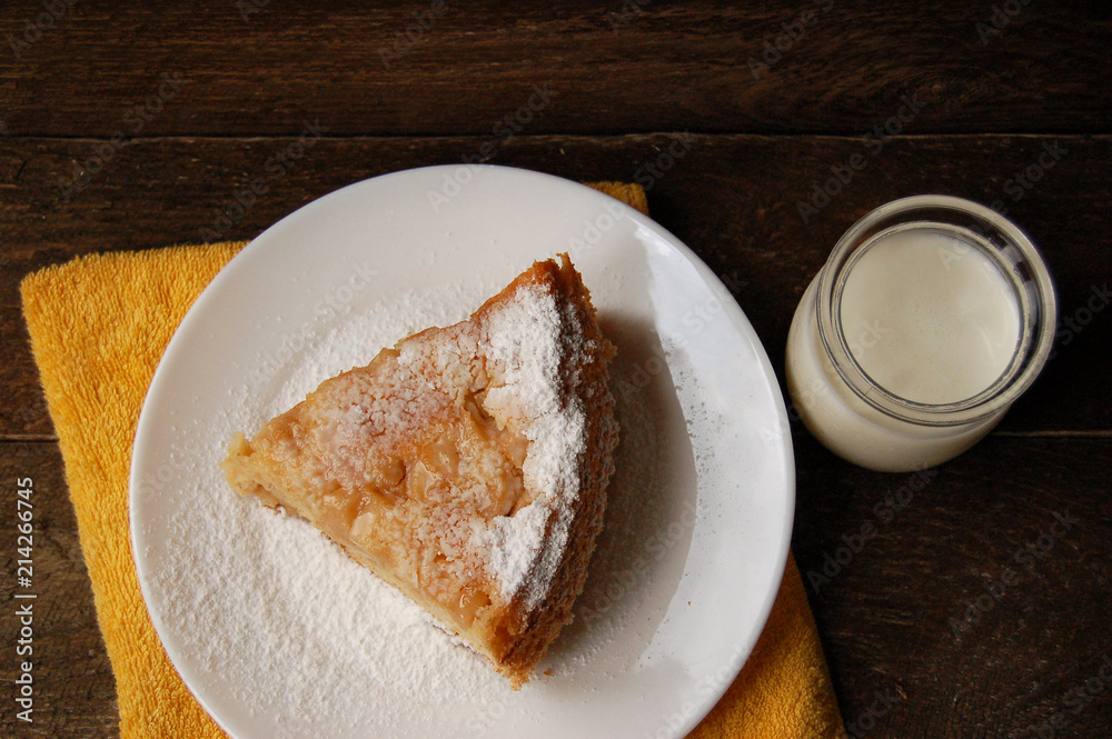 Homemade Organic Apple Pie Dessert Homemade Organic Apple Pie Dessert