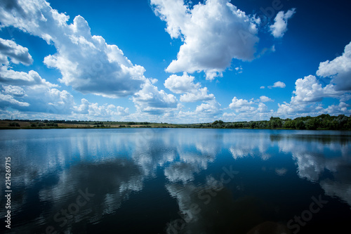 Fototapeta Naklejka Na Ścianę i Meble -   water, lake, hills, sky, grass