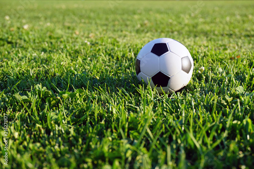 mini fußball auf sportplatz